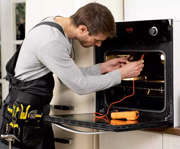 Rapid Response: Stratford Appliance Pro Emergency Appliance Repair Team in Stratford, CT